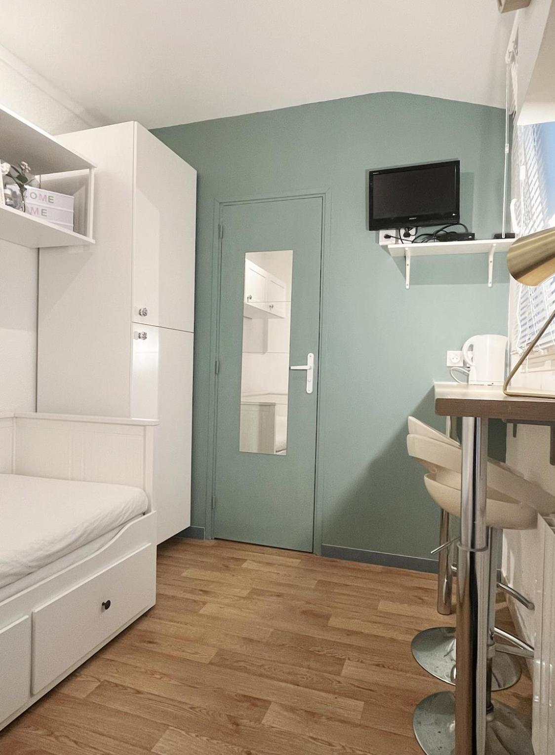 #1 Petit Studio Pres Du Metro L9 Bagnolet Zewnętrze zdjęcie